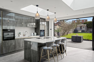 Photo 14- click for photo gallery